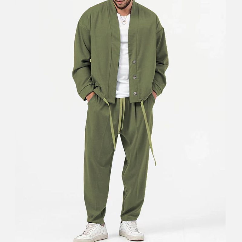 Tvadelat-set-Casual-byxor-med-los-passform-och-jacka-i-ett-set-for-man-Eva-Jonsson-2.jpg